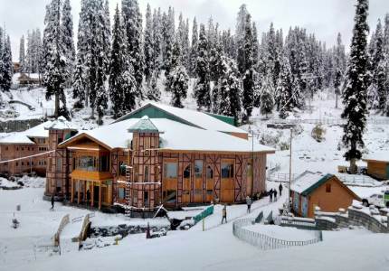 5-Days Srinagar Escape – From Chandigarh to Heaven