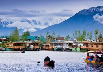 Kashmir Pilgrimage – From Vaishno Devi to Srinagar