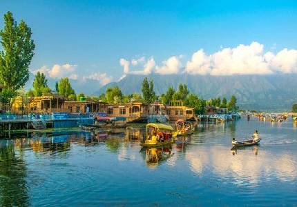 5-Days Srinagar Escape – From Chandigarh to Heaven