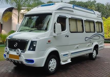 Tempo Traveller / Force Urbania